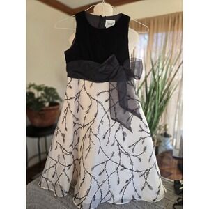SUGAR PLUM - Girls Black Velvet Ivory Embroidered Party Dress - Size 12